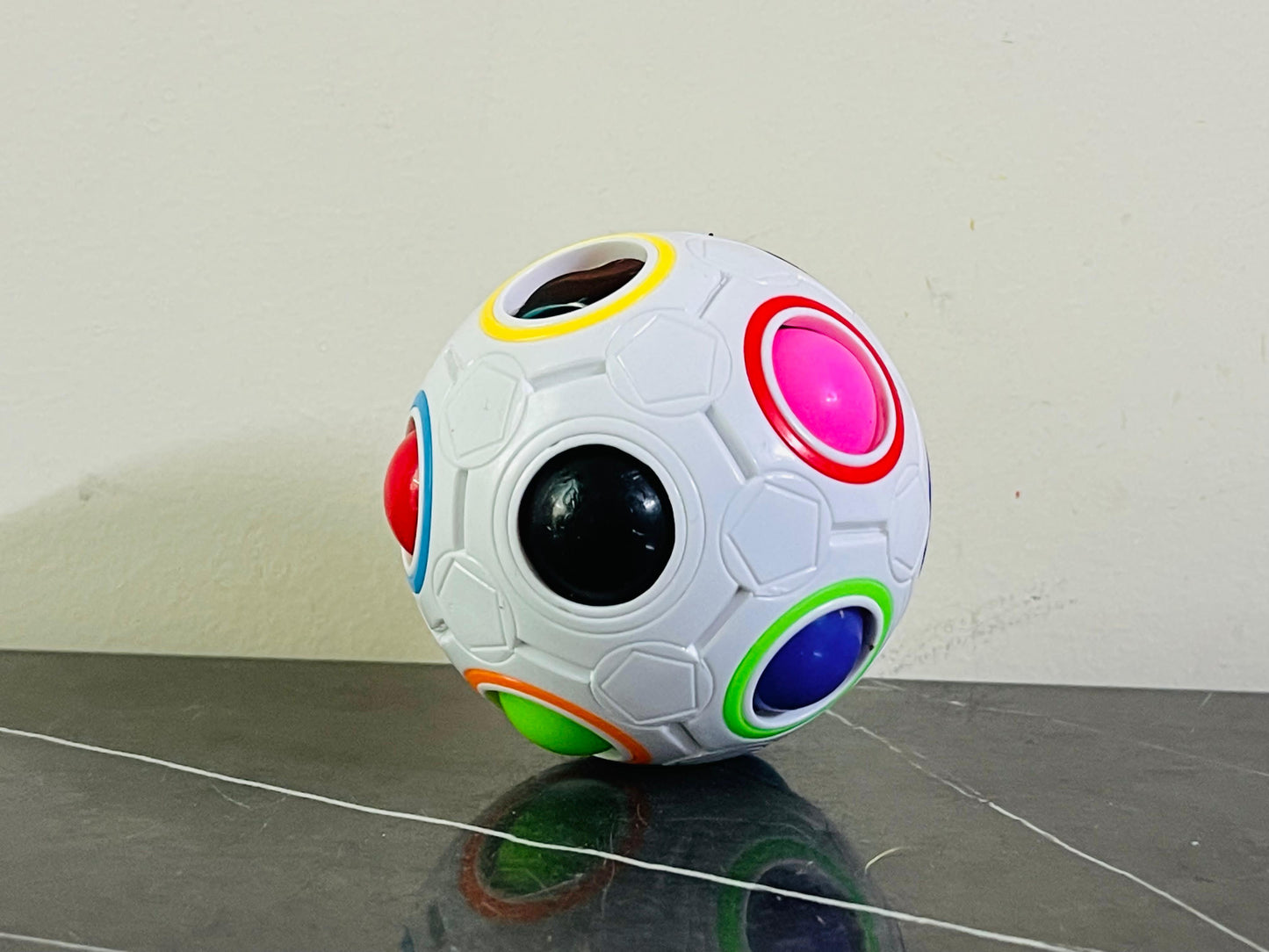 Rubiks Rainbow Ball Fidget Toy. SKU:BXL-104