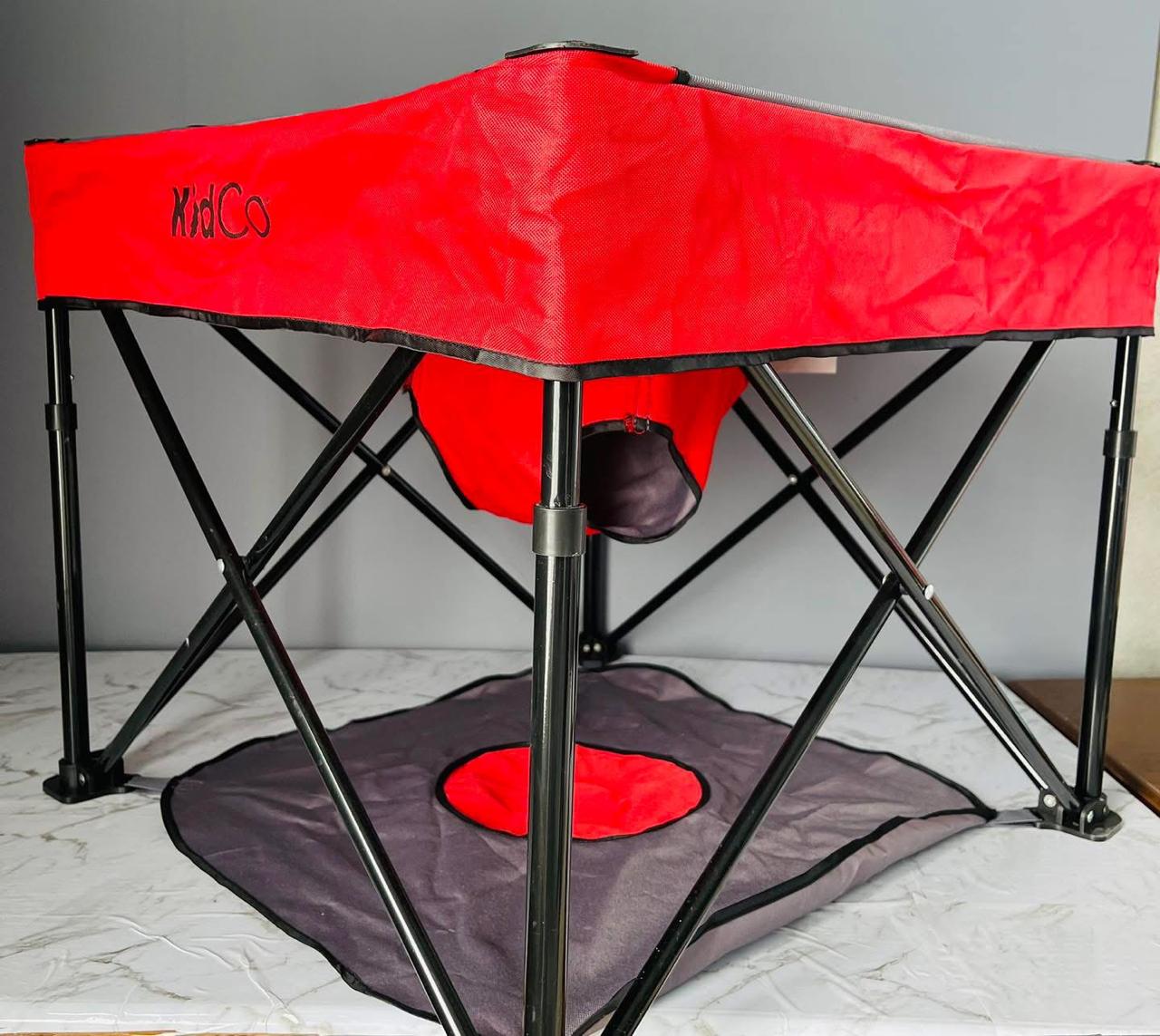 Kidco Go-Pod Cardinal Portable Activity Seat. (500 advance)