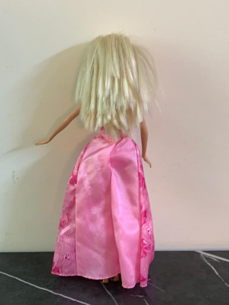 Barbie 2013 Fairytale Magic Royal Dress Up Doll. SKU:BXL-065