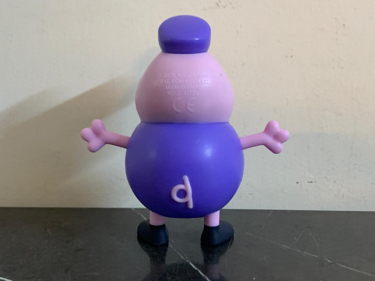 Peppa Pig Grandpa Pig Figure. SKU:BXL-054