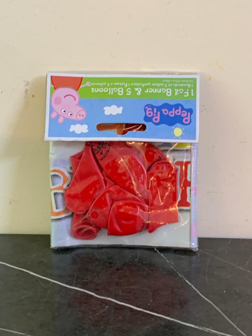 Peppa Pig Foil Banner & 5 
Balloons. (New) SKU:BXL-014