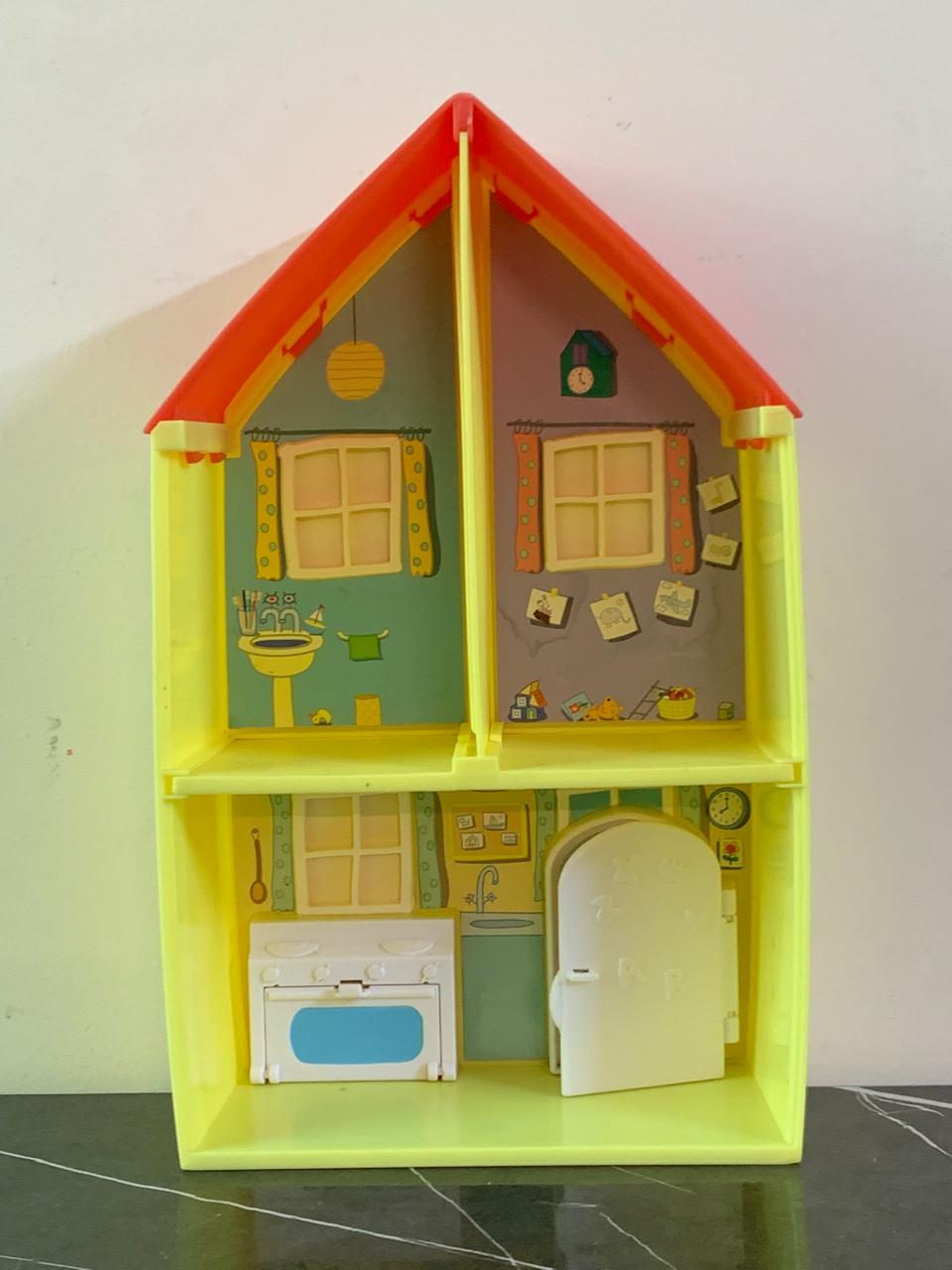 Peppa Pig Peppa's Family House. (Without figures and furniture) SKU:BXL-804