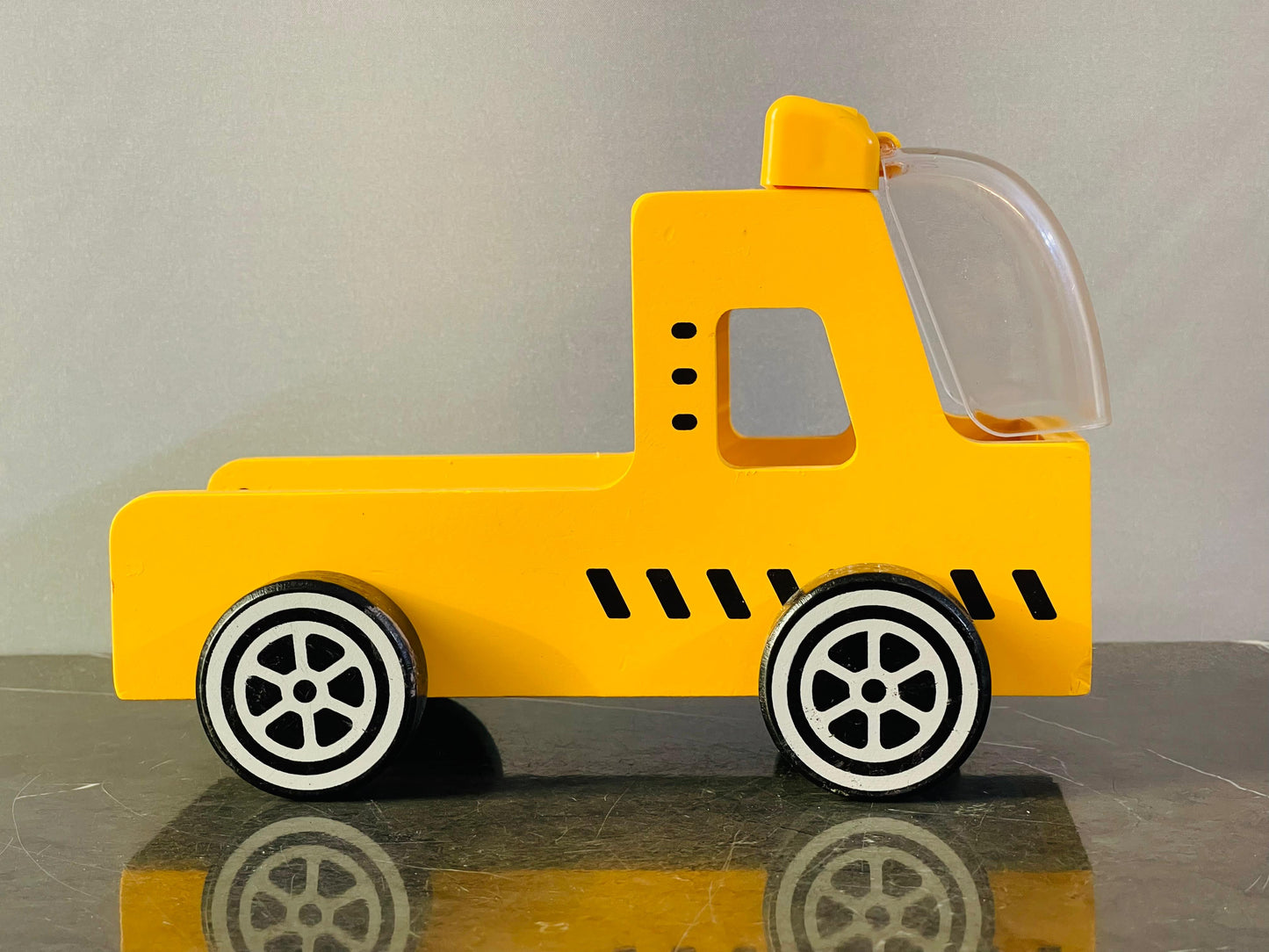 Kids Dump Truck. SKU:BXL-047