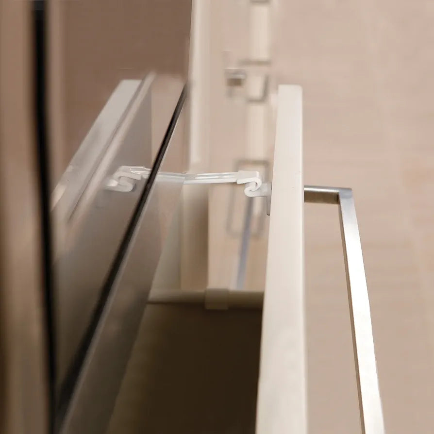 Dreambaby Slide-Away Catches.(3 pack). SKU:BXL-118