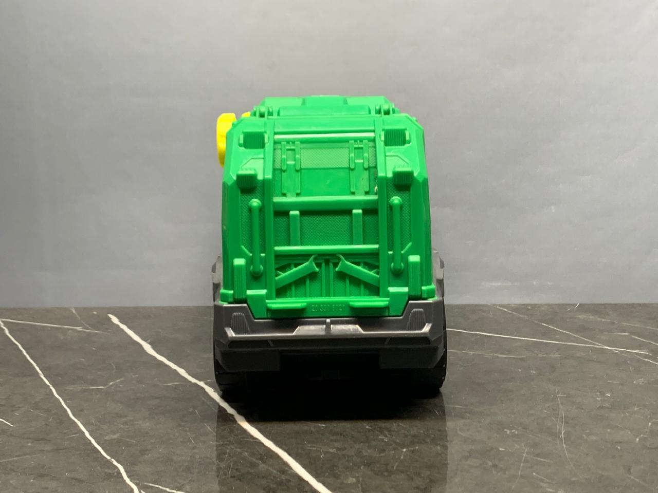 Dickie Toys Musical Recycling Truck. SKU:BXL-027