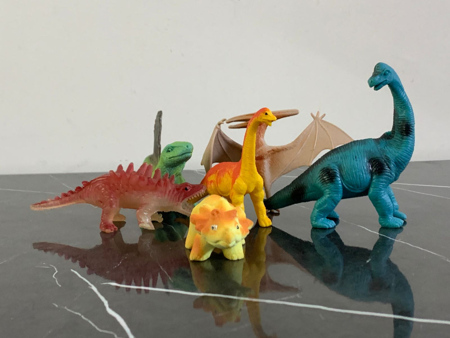 Mini Dinosaur Figures. SKU:BXL-103