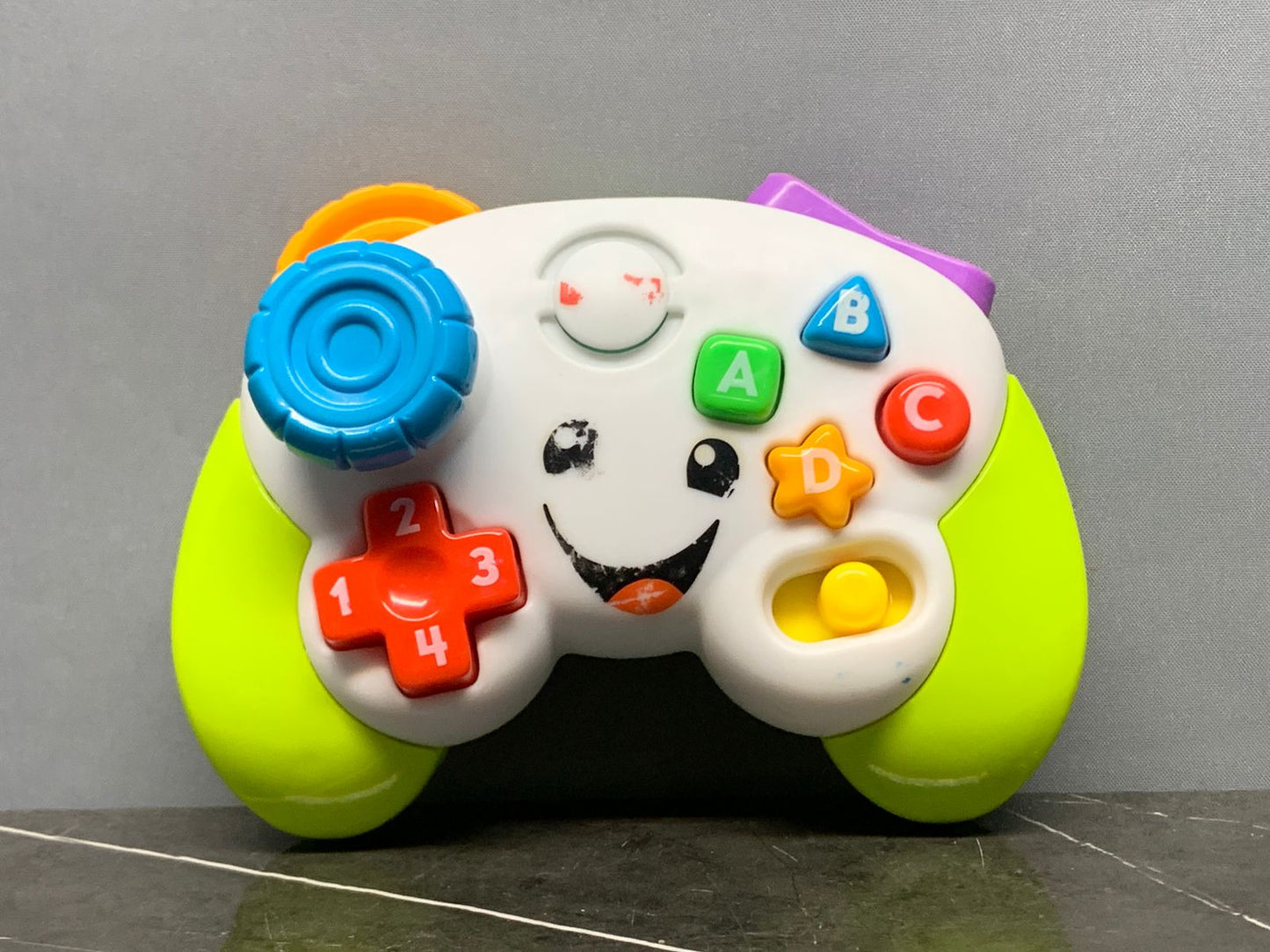 Fisher-Price Laugh & Learn Game & Learn Controller
