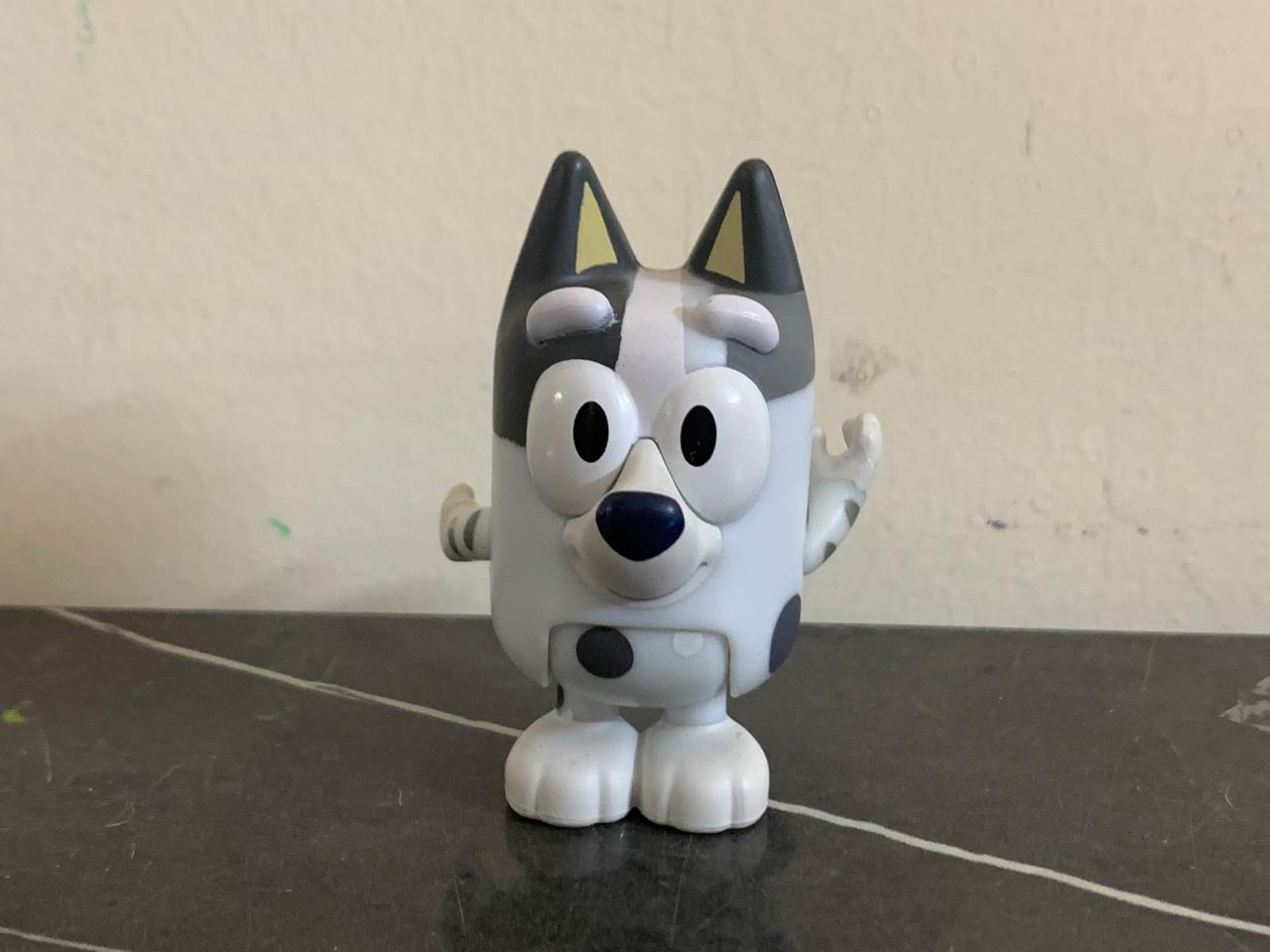 Bluey Muffin Dog Action Figure. SKU:BXL-034