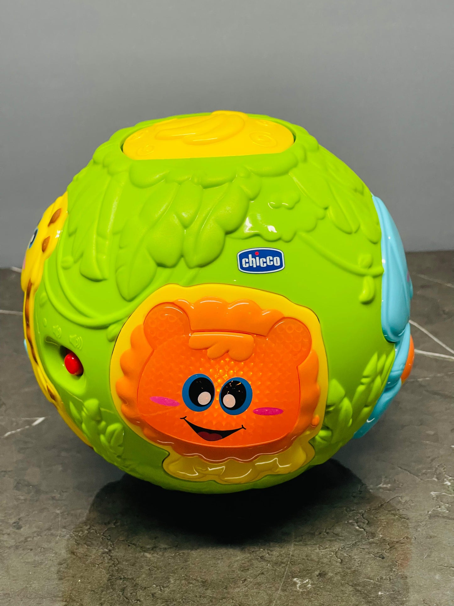 Chicco Pop Up Ball Game