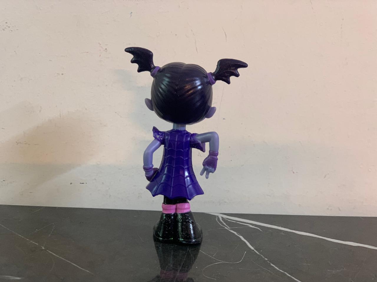 Disney Junior Vampirina Figure. SKU:BXL-025