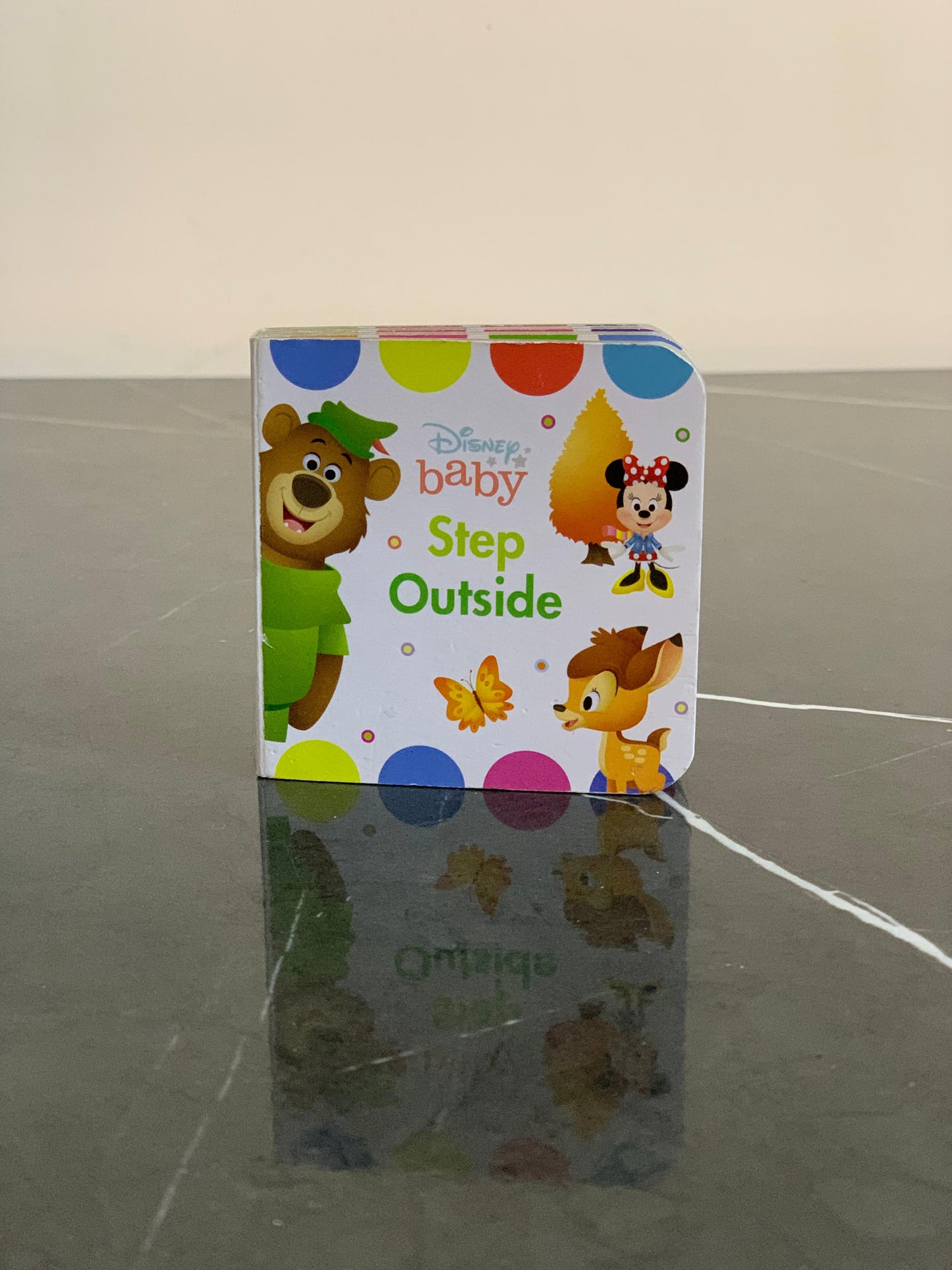 Disney baby Step Outside Board Book. SKU:BXL-025