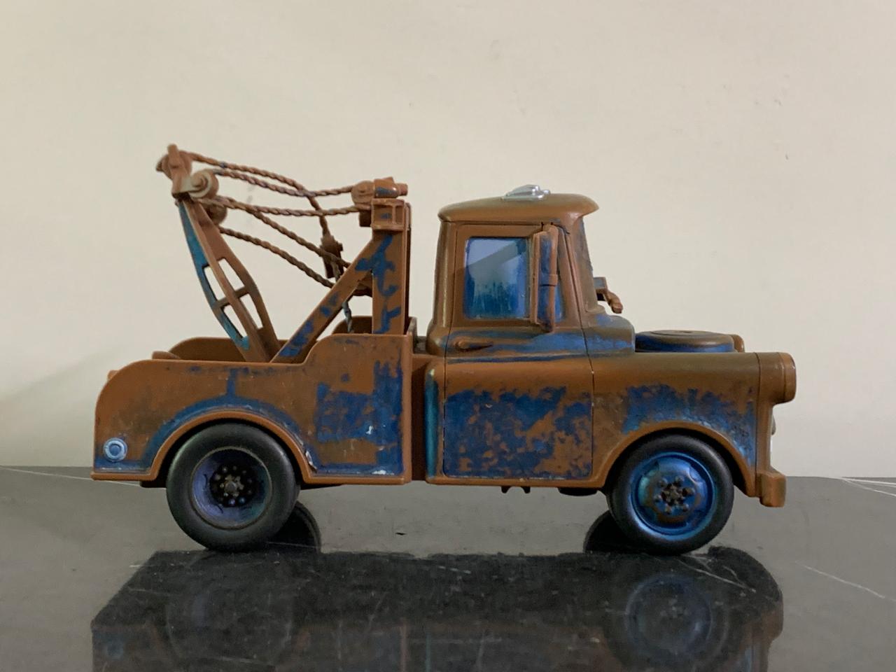Disney Pixar Cars Mater Die-Cast Tow Truck. SKU:BXL-027