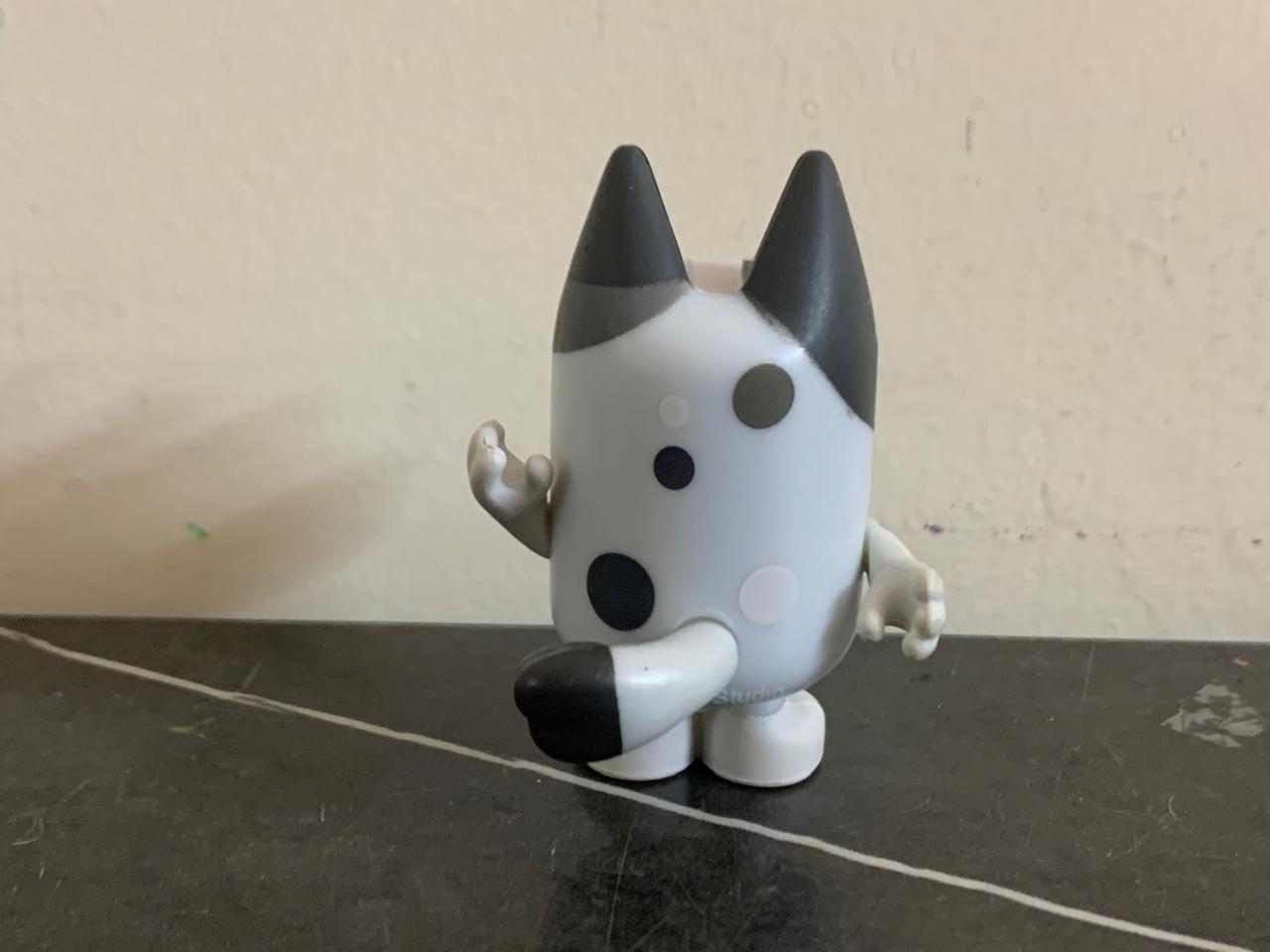 Bluey Muffin Dog Action Figure. SKU:BXL-034