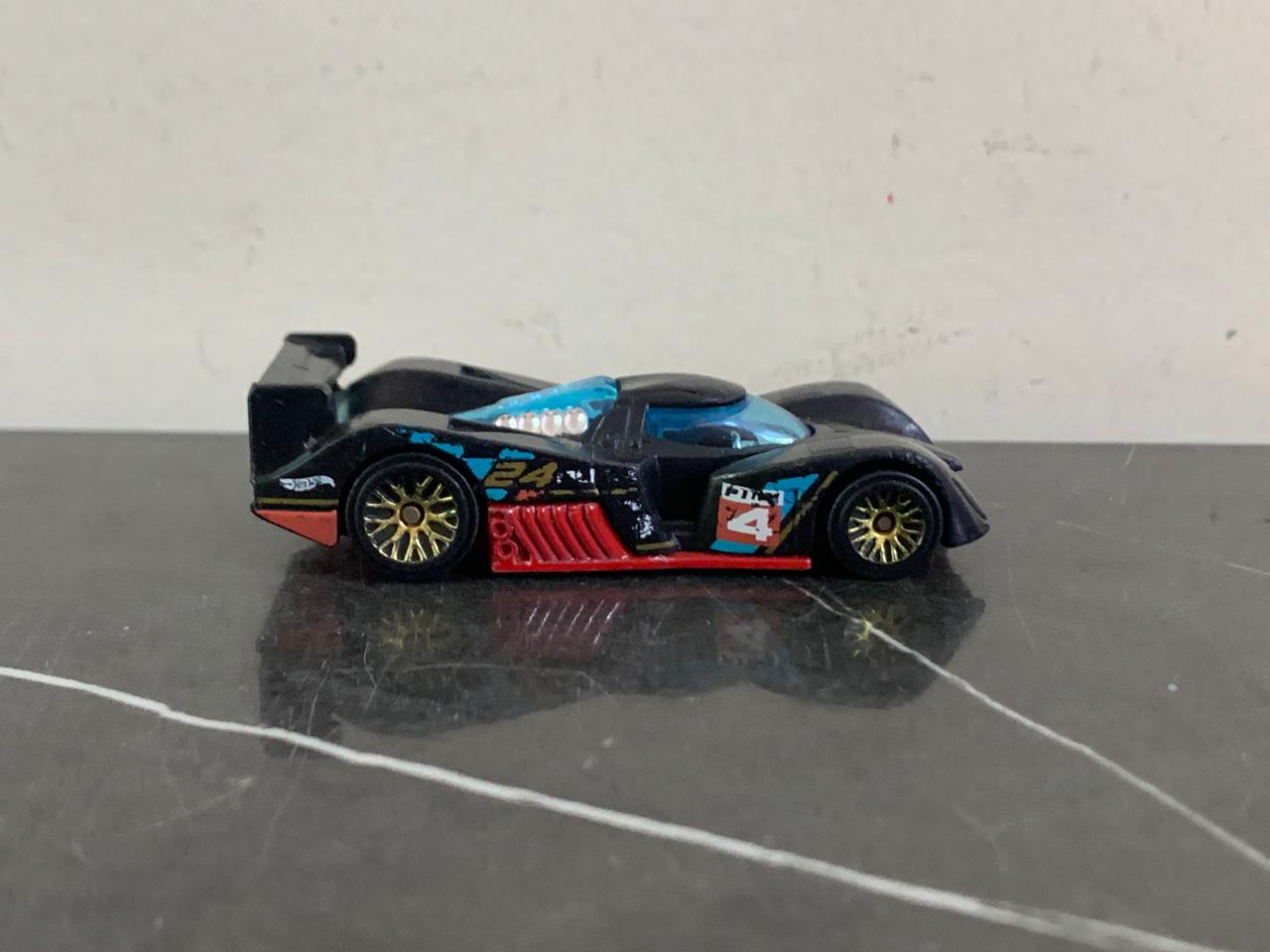 Hot Wheels 24 Ours Die-cast Car.SKU:BXL- 065