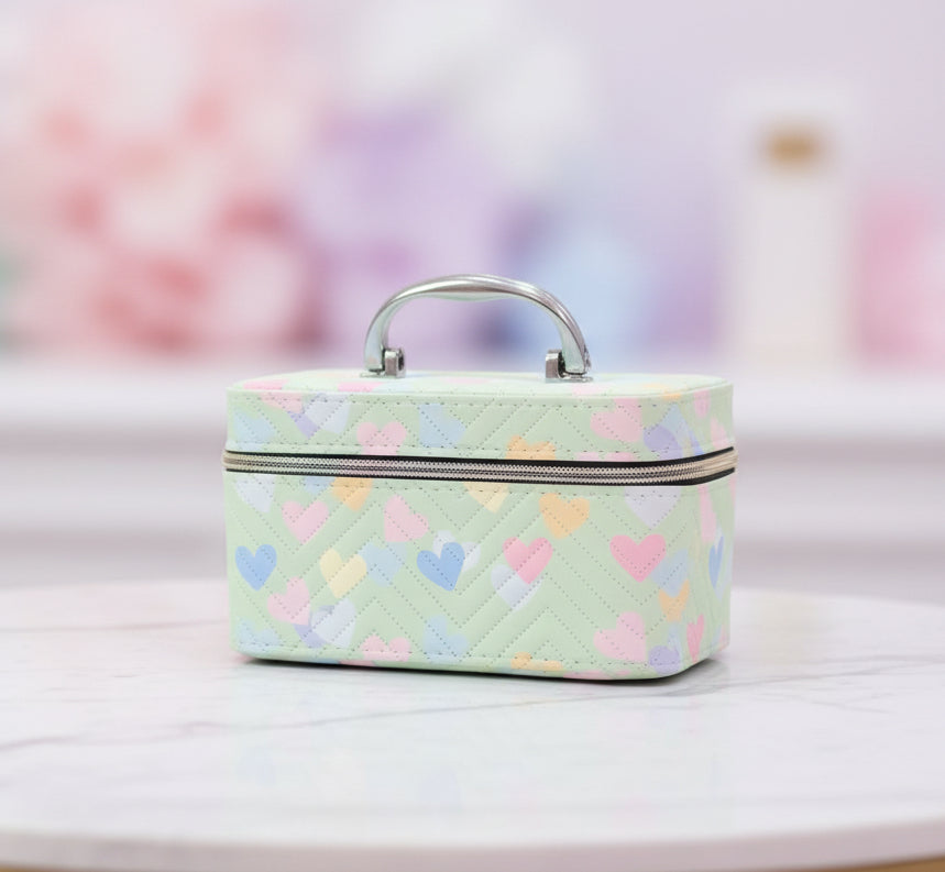 Quilted Makeup Vanity Case. SKU:BXL-066