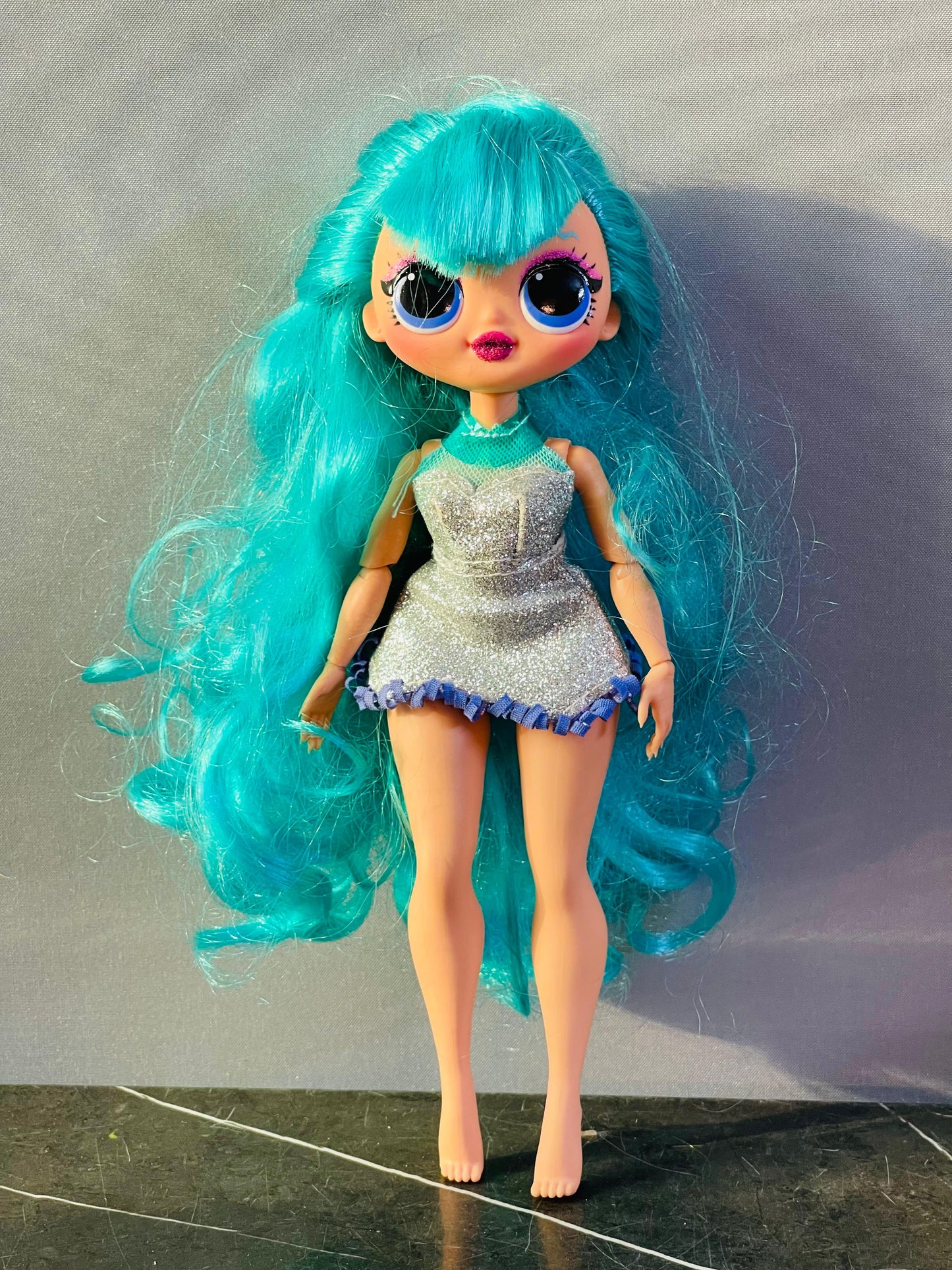L.O.L. Surprise! O.M.G. Winter Disco Cosmic Nova Fashion Doll. SKU:BXL-098