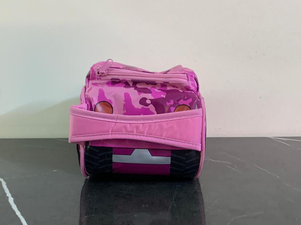 Car-shaped Insulated Lunch Box Bag. SKU:BXL-052