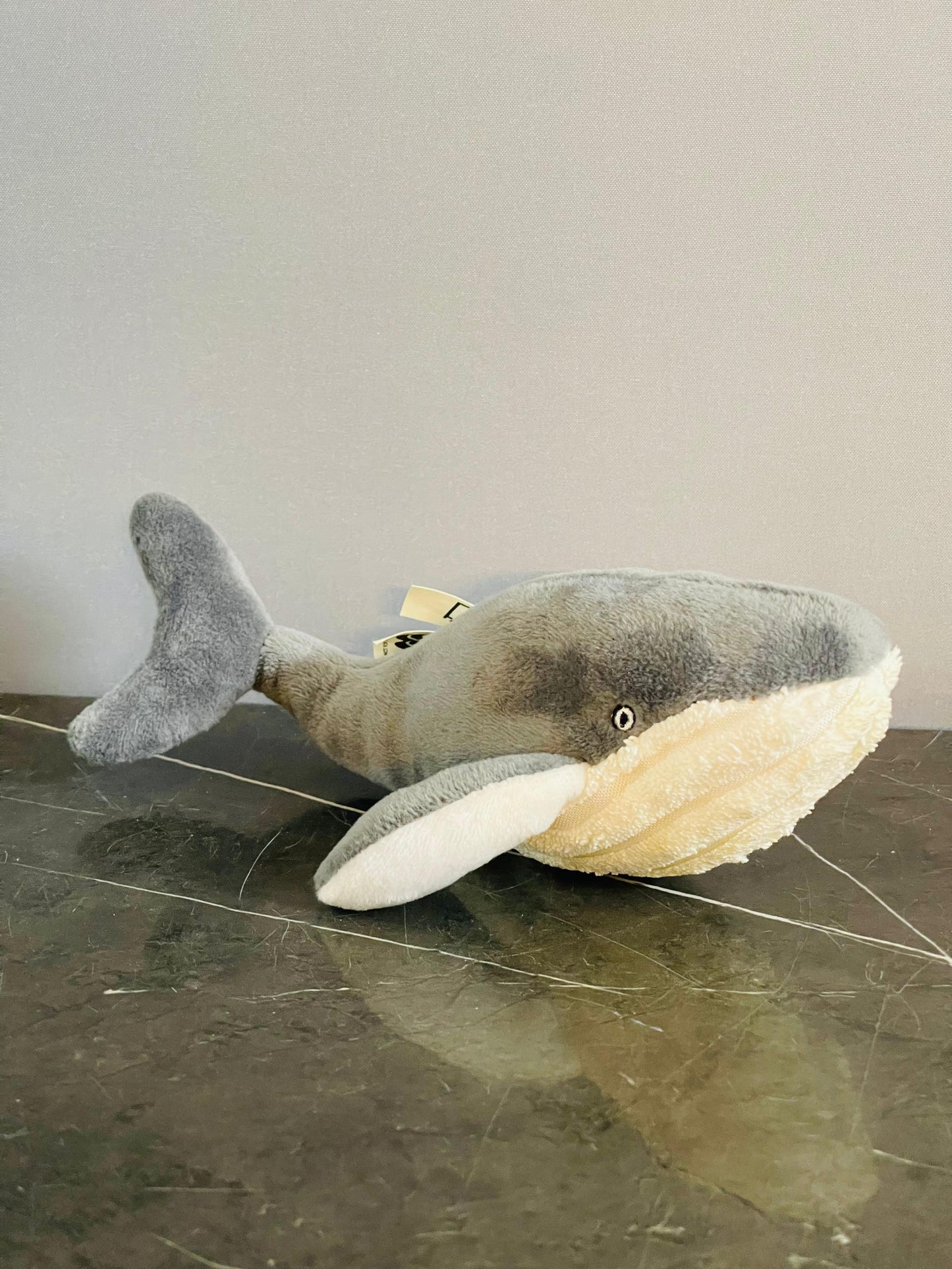 Senger Naturwelt Cuddly Whale Plush. SKU:BXL-111