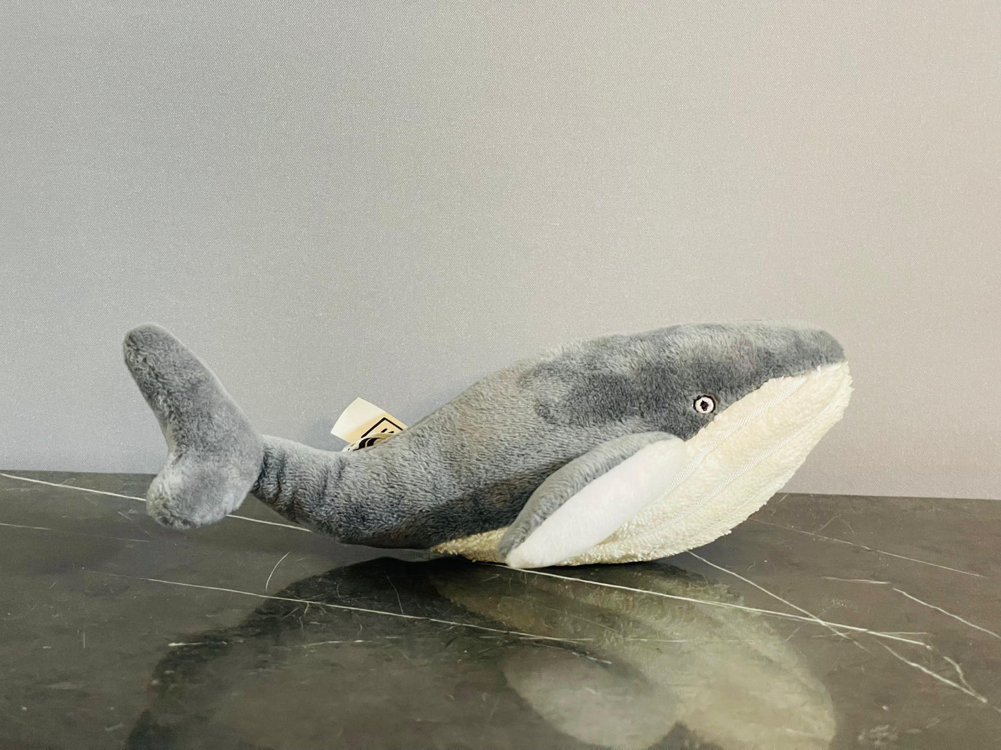 Senger Naturwelt Cuddly Whale Plush. SKU:BXL-111
