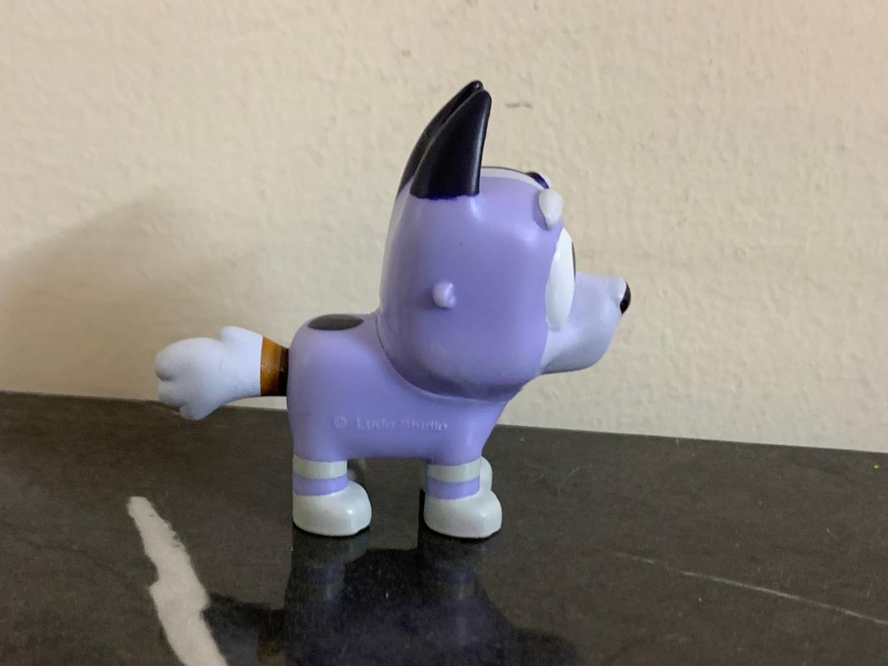 Bluey Socks Heeler Collectable Figure. SKU:BXL-003