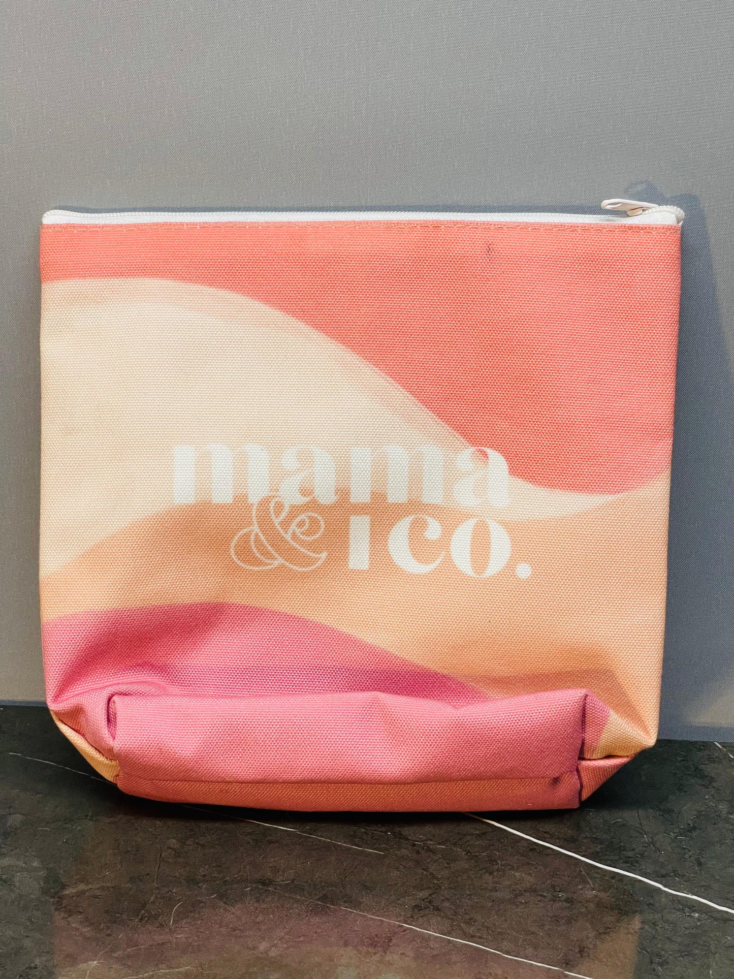 Mama & Co. Insulated pouch