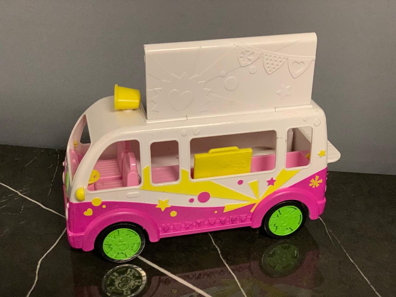 Shopkins Series 3 Ice Cream Truck. (L10*W4*H5 inches)