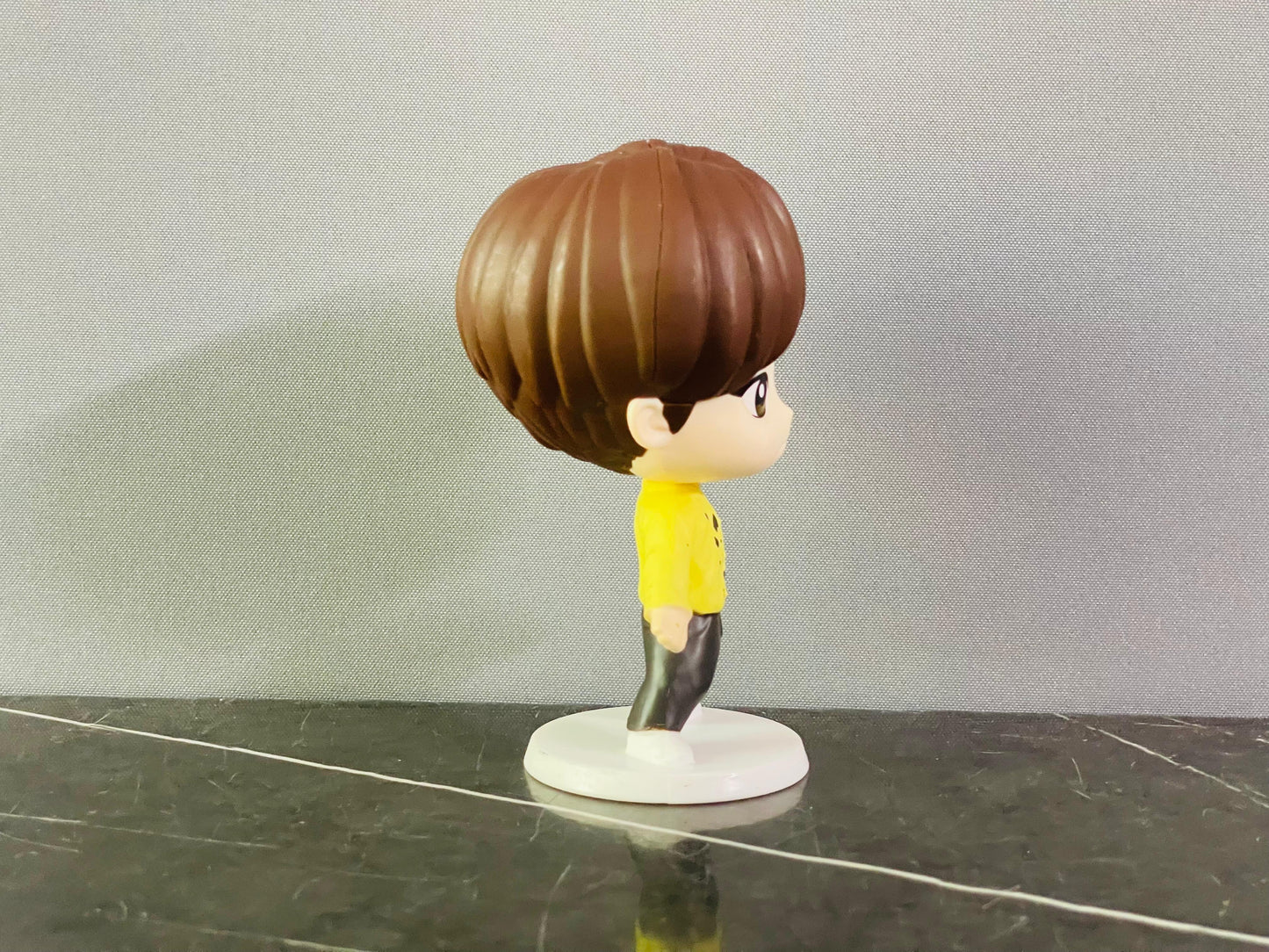 Jin TinyTAN Figurine. SKU:BXL-009