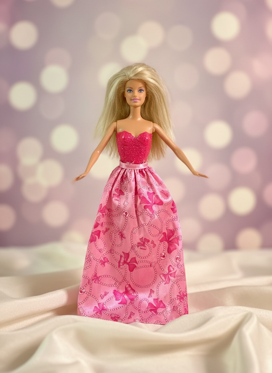 Barbie 2013 Fairytale Magic Royal Dress Up Doll. SKU:BXL-065